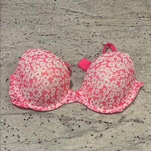 Victoria's Secret Pink Floral Lace Bra